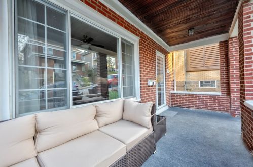 2307 Bensonia Ave, Pittsburgh PA  15216-3443 exterior