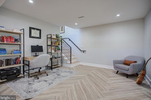 1101 44th Pl, Washington DC  20019-4906 exterior