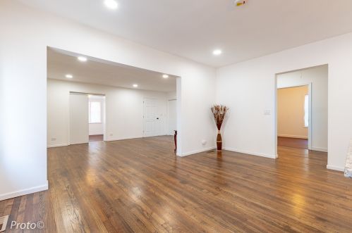 1403 2 Ave, Broadview IL 60153-2212 exterior