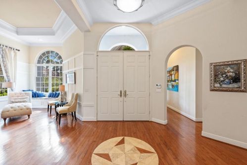 8413 Mallards Way, Naples, FL 34114-9489