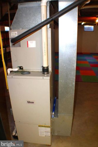 1037 Bollinger Rd, Littlestown PA 17340-9602 exterior