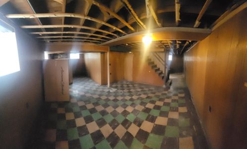 1129 Whitcomb St, Gary IN 46404-1719 exterior