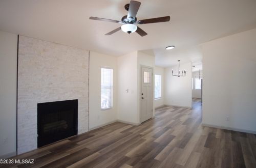 9445 Albatross Dr, Tucson AZ  85742-5126 exterior