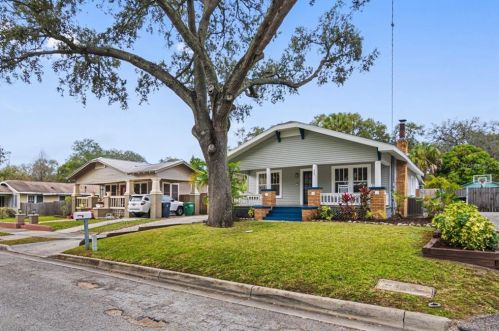 227 Fern St, Tampa, FL 33604-6003
