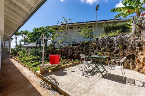 1952 Bertram St, Honolulu HI 96816-2006 exterior