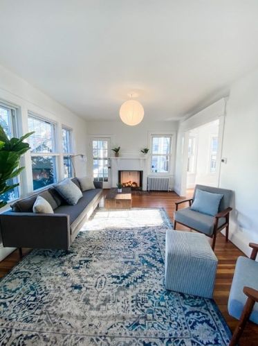 420 Wayland Ave, Providence, RI 02906-4663