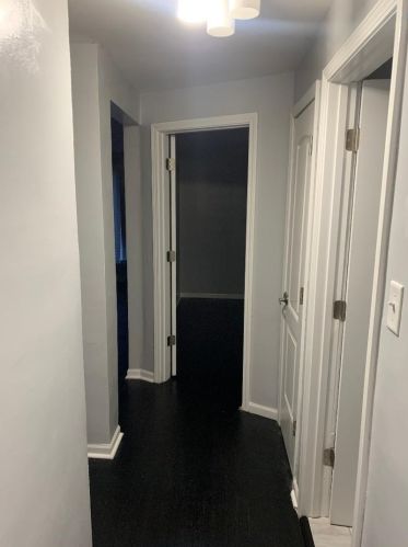 9319 Cregier Ave, Chicago IL 60617-3631 exterior