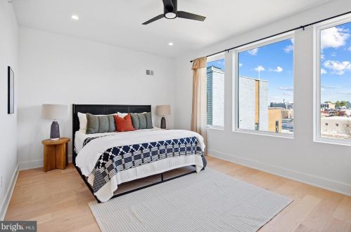 1613 2nd St, Philadelphia PA 19122 exterior