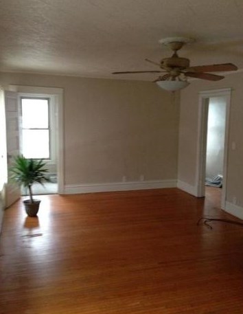 410 Marion St, Joliet IL 60436-1679 exterior