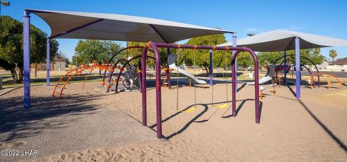 4545 67th Ave, Phoenix AZ  85033-1660 exterior