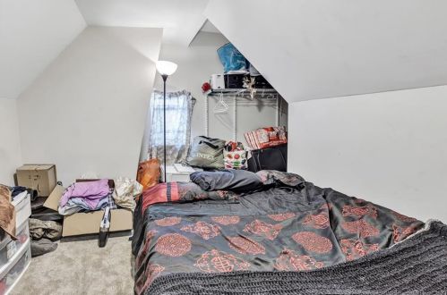 195 Elizabeth St, Derby CT 06418-1814 exterior