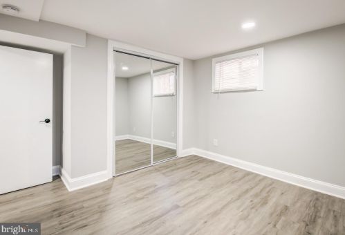 432 Orange St, Washington DC  20032-1622 exterior