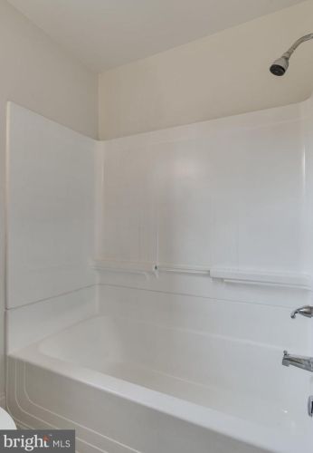 349 Parkland Pl, Washington DC 20032-1664 exterior