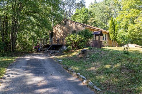 69 Lovering Ave, Concord NH 03307-1200 exterior