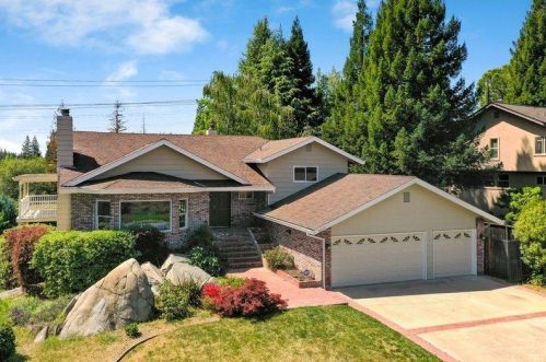 7217 Pne Grv Way, Folsom CA 95630-1952 exterior