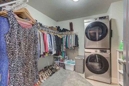 137 Wilson St, Madison WI  53703-3378 exterior