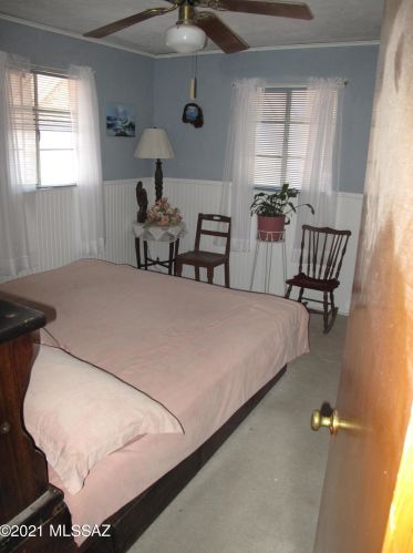 4820 Hampton St, Tucson AZ 85712-2908 exterior