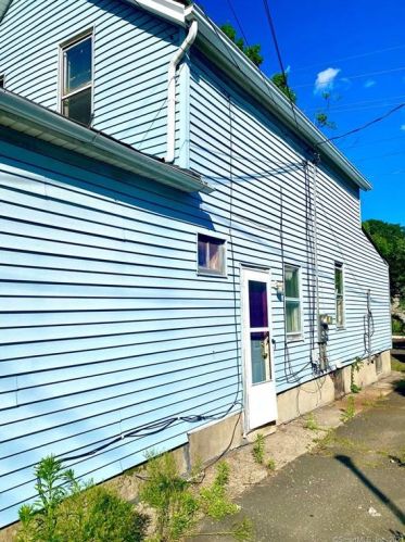 10 Bouton St, Norwalk, CT 06854-3519