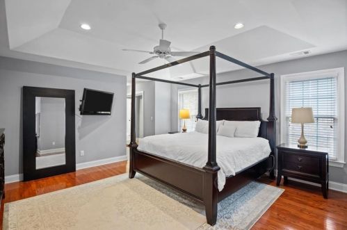 4996 Dunwoody Ter Cv, Atlanta GA 30338-2330 exterior