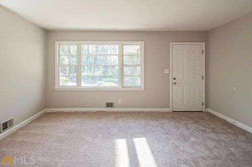 183 Hemphill School Rd, Atlanta GA 30331-1623 exterior