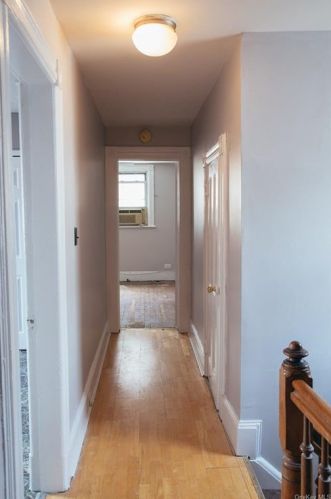 288 201st St, Bronx NY 10458-2204 exterior