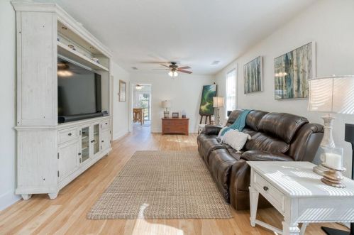 1825 Claremont St, Atlanta GA  30318-3015 exterior