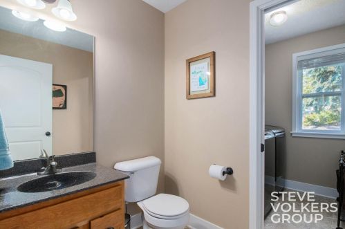 2073 Conifer Rdg Dr, Byron Township MI 49315-7929 exterior