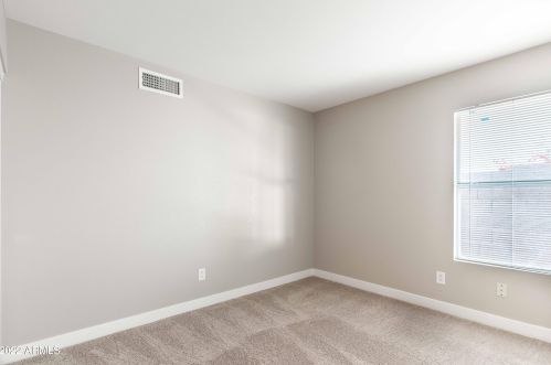 1301 Butler Dr, Chandler AZ 85226-3528 exterior