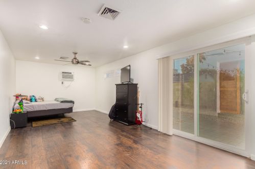 3242 Emile Zola Ave, Phoenix AZ 85032-6331 exterior