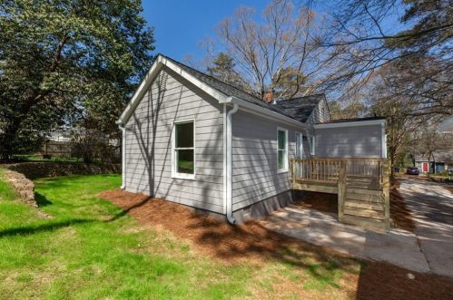 1583 Braeburn Dr, Atlanta GA 30316-2130 exterior