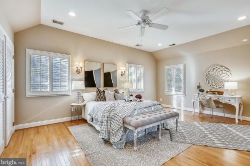 311 Kentucky Ave, Alexandria VA 22305 exterior