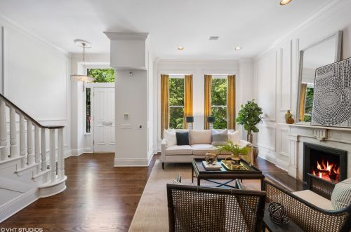 455 Webster Ave, Chicago IL 60614-3708 exterior