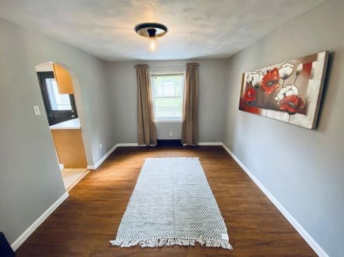 3006 Brentwood Ave, Pittsburgh PA  15227-2817 exterior