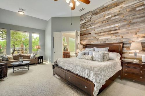 309 Emerald Rdg Dr, Austin TX 78732-1235 exterior