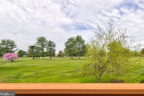 655 Niblick Ln, Media PA 19086-6674 exterior