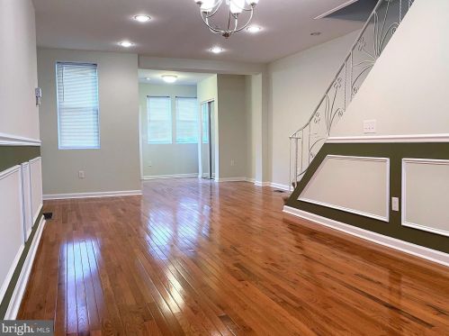 6624 18th St, Philadelphia PA  19126-2617 exterior