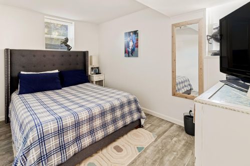 307 Hamilton Ave, Greenwich CT 06830-6180 exterior