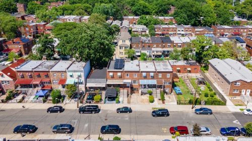 1153 223 St, Bronx NY 10466-5832 exterior