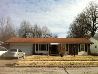 720 Grandview Ave, Springfield MO  65802-3014 exterior