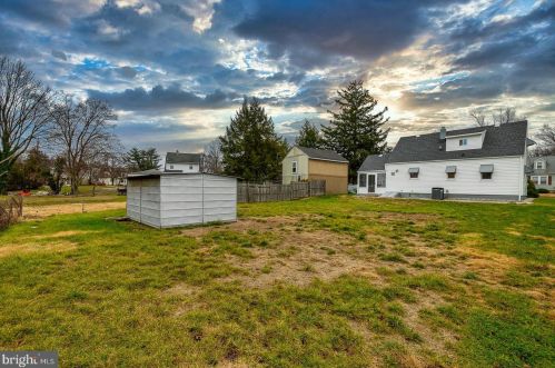 22 Sadie St, Trenton NJ 08619-4309 exterior