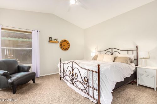 16028 3rd Ave, Phoenix AZ 85023-6282 exterior