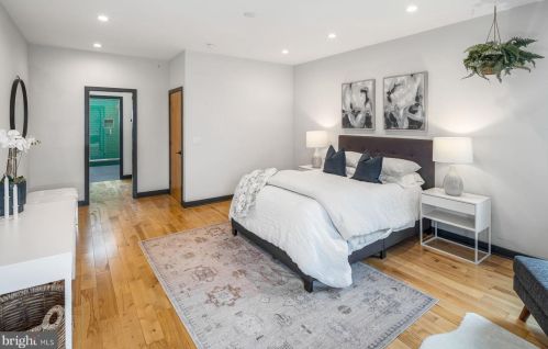 2401 Emerald St, Philadelphia PA  19125-1204 exterior