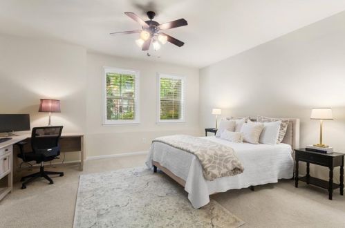 1737 Breyerton Dr, Atlanta GA 30329-4712 exterior