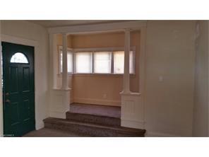 9800 Parmelee Ave, Cleveland OH  44108-2856 exterior