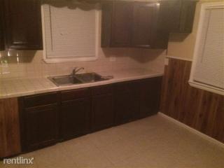 6118 Greenview Ave, Detroit MI  48228-4762 exterior