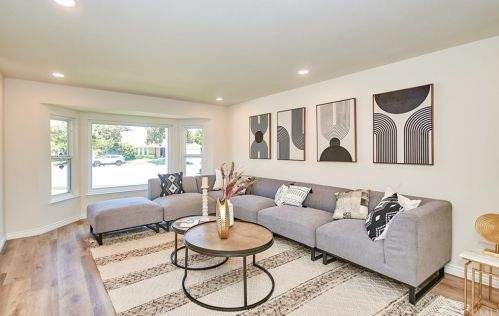 17522 Medford Ave, Tustin CA  92780-1922 exterior