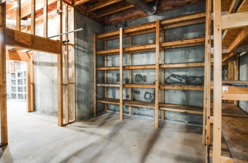 2761 Riverfront Dr, Lithonia GA 30039-8523 exterior