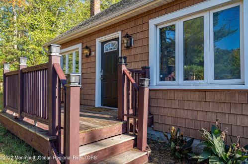 847 Bennetts Mills Rd, Jackson Twp NJ  08527-2754 exterior