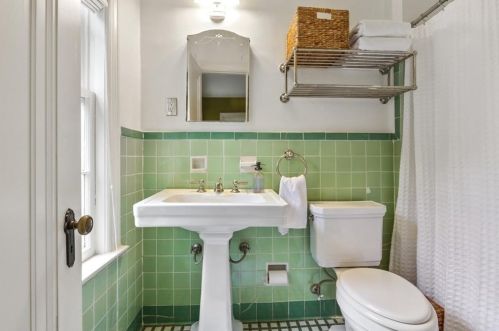 1007 Eulalia Rd, Atlanta GA 30319-1307 exterior