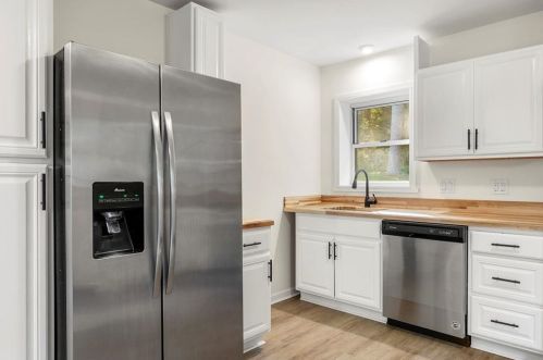 1831 Cameo Ct, Tucker GA  30084-7002 exterior